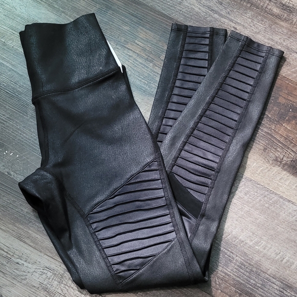 Alo Yoga High Waist Moto Legging Black Glossy Color Small S - Picture 1 of 5